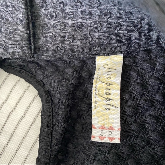 Free People - Picture 10 of 10